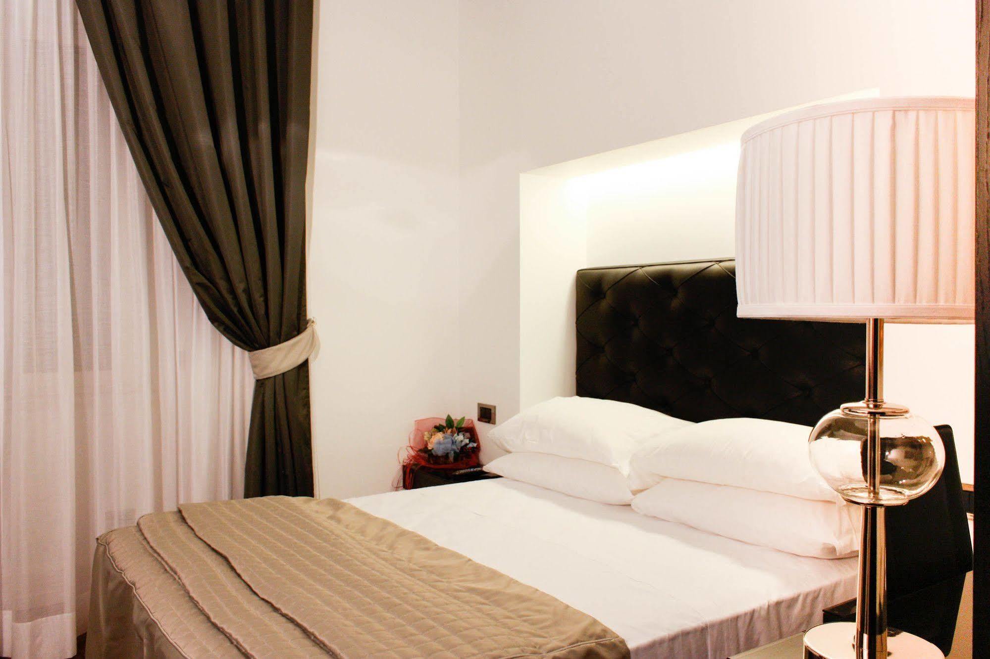 Le Stanze Di Federica Hotel Rome Exterior photo